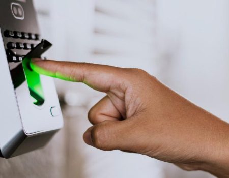 Controle de Acesso por Aplicativo: Funciona Mesmo Sem Internet?